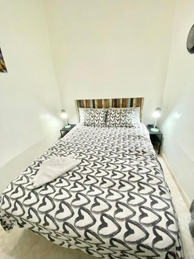 La Fuentecilla Madrid Centro Apartman Kültér fotó